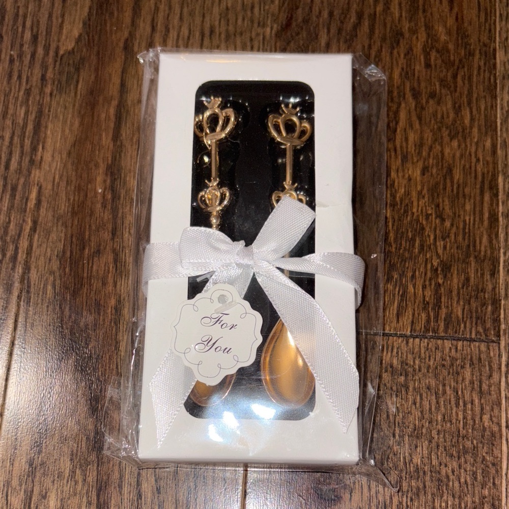 Gold Crown Teaspoon Set
